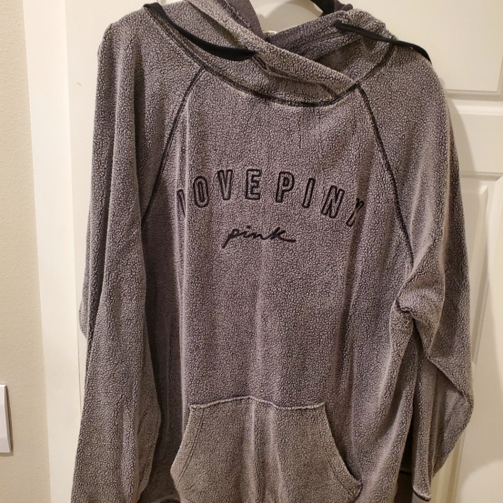 Victoria Street Brand Pink. Selling five items as a lot